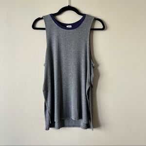 Garage Grey Crew Neck Ribbed Muscle Sleeveless Tank Top Side Slit Size M